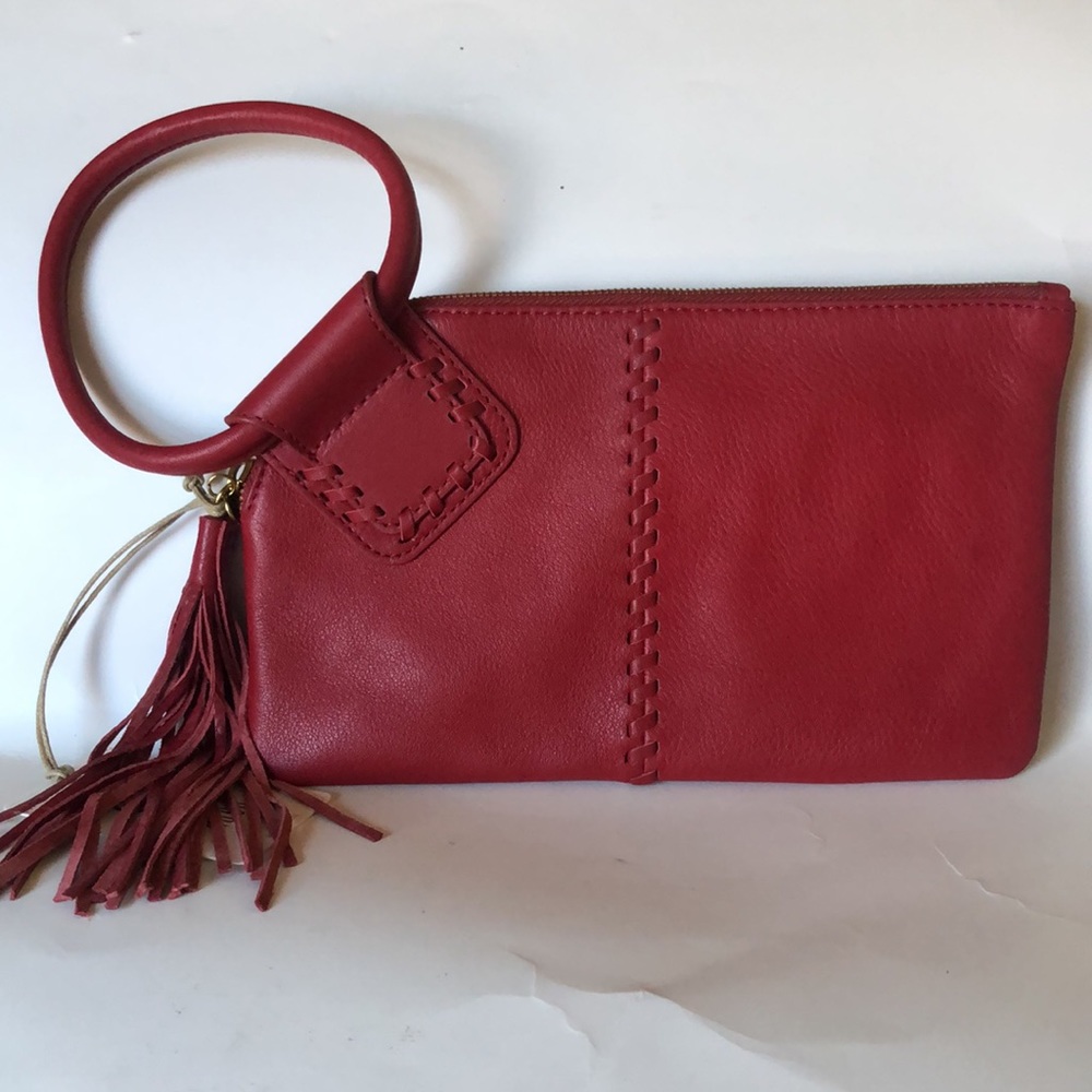 Great Deal- NWT Hobo Genuine Leather Clutch